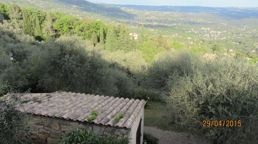 Le Tignet Villa Des Oliviers מראה חיצוני תמונה